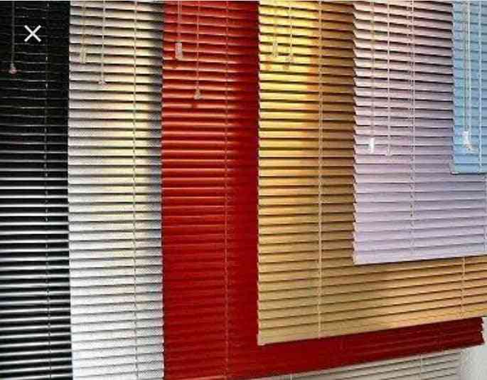 WINDOW BLINDS